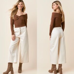 FRANCESCA’S High Waisted Wide Leg Cropped Pants